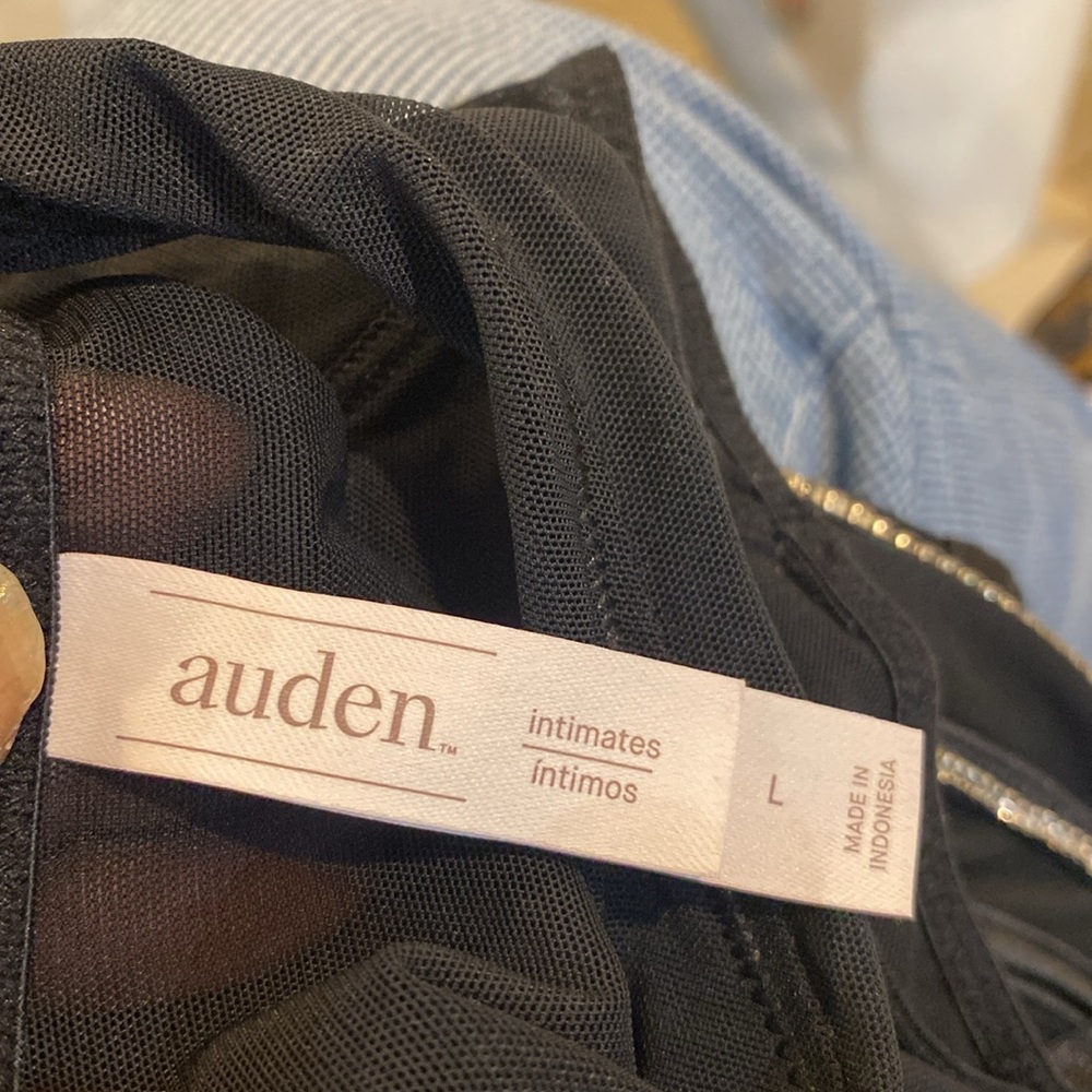 Auden size Large Intimate New With Tags - Picture 4 of 4